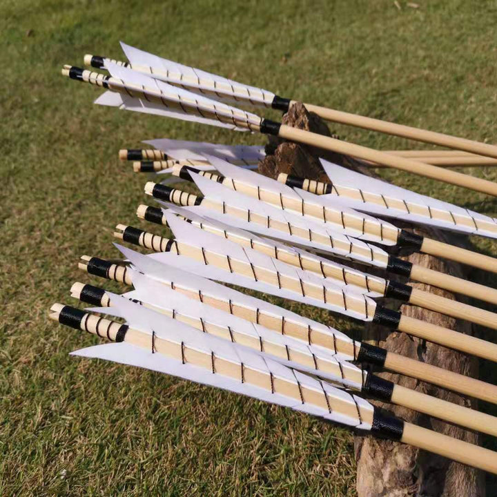 🎯32" Wooden Arrow Natural Feathers Traditional Archery